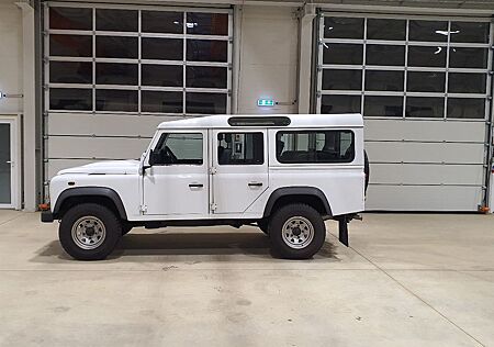 Land Rover Defender 110 TD4 Station Wagon E E