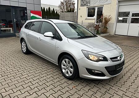Opel Astra J Sports Tourer Style
