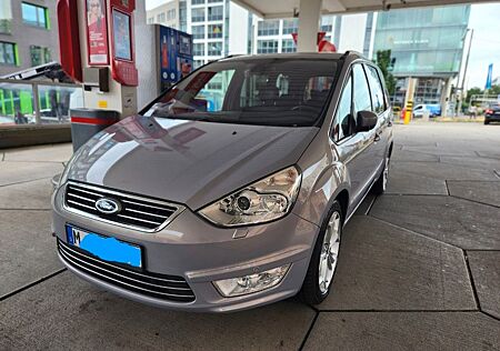 Ford Galaxy 2,2 TOP Zustand