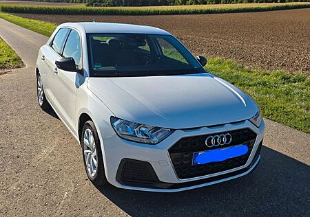 Audi A1 25 TFSI S tronic Sportback -