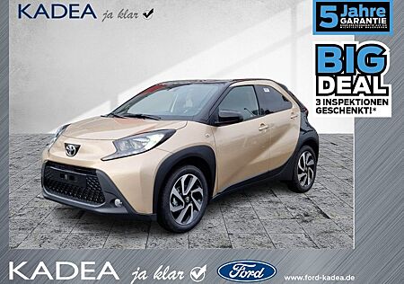 Toyota Aygo (X) Aygo 1.0 Teamplayer ACC+Navi+SHZ+Fernlichtass.