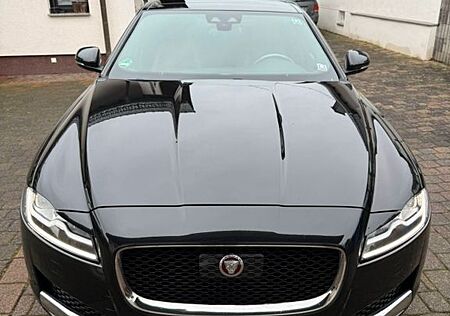 Jaguar XF 25d 240PS Portfolio Automatik Portfolio