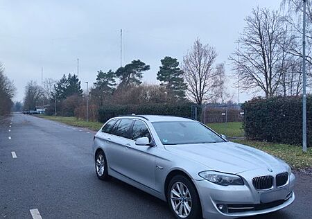 BMW 525d xDrive Touring Diesel Automatik