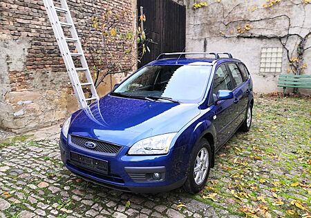 Ford Focus 1,8 Titanium Titanium