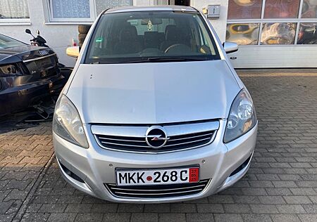 Opel Zafira 1.9 Family Family
