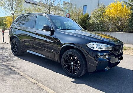 BMW X5 xDrive40d - 1Vorb. M-Sportpaket SoftClose AHK