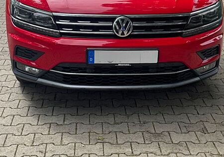 VW Tiguan Volkswagen 2.0 TSI 132kW DSG 4MOTION Highline Hi...