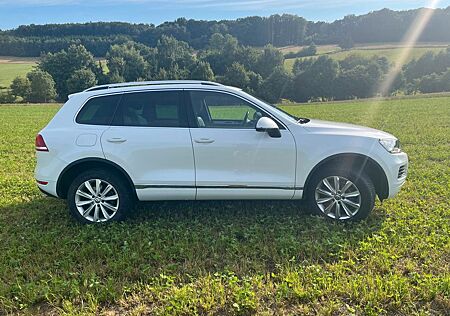 VW Touareg Volkswagen 3.0 V6 TDI Tiptronic BlueMotion Tech...