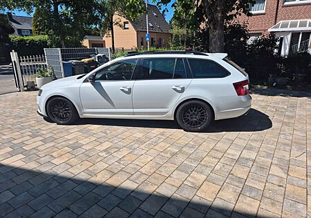Skoda Octavia 2.0 TDI RS Combi RS