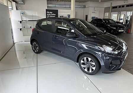 Hyundai i10 1.0 Trend*Klima*Navigation*Rückfahrkamera