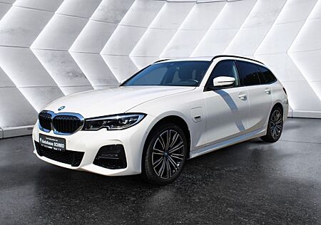 BMW 320e Touring