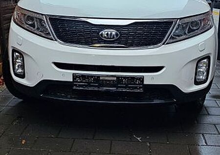 Kia Sorento 2.2 CRDi AWD Vision Automatik Vision