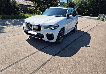 BMW X5 xDrive30d AHK,Pano,M Paket