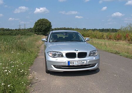 BMW 118i -