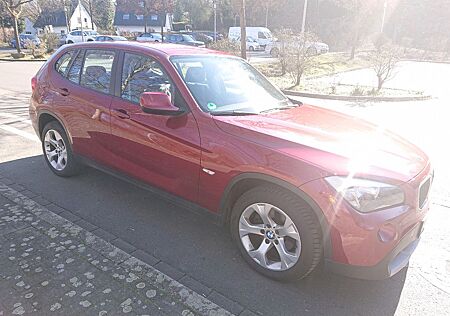 BMW X1 xDrive18d - 8-fach bereift AWD KLIMA SHZ