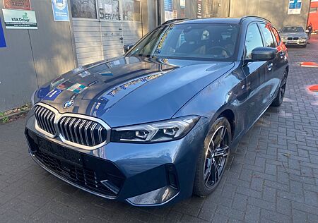 BMW 330 Touring i xDrive M Sport / KAMERA/NAVI
