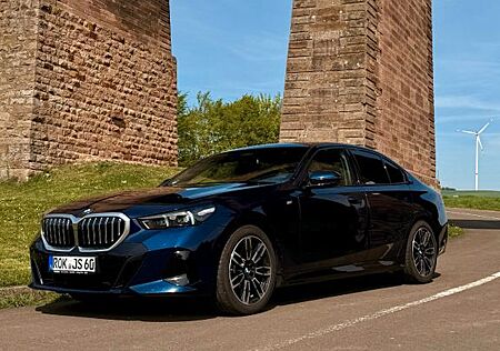 BMW 520i G60 LiveCockpitPro/Adap.LED/M-Paket/Shadow