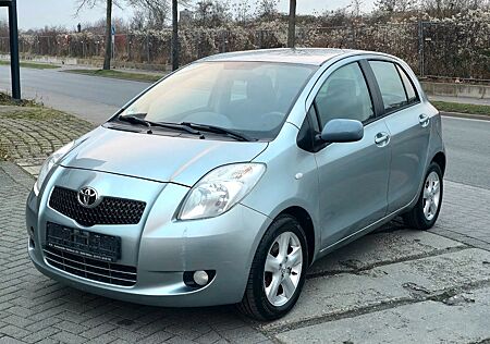 Toyota Yaris Executive