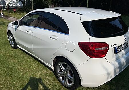 Mercedes-Benz A 180 - AMG Interieur