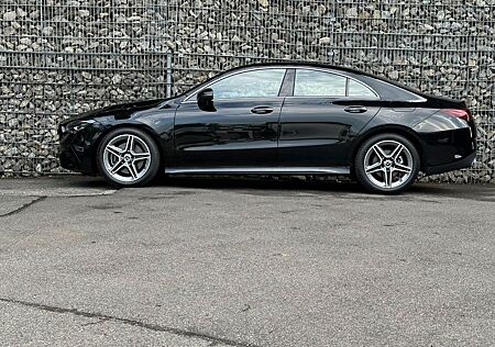 Mercedes-Benz CLA 200 d Coupe AMG Kamera Keyless Premium Line