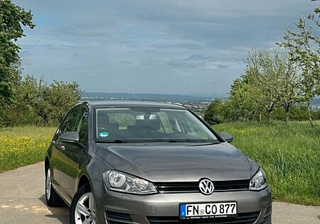 VW Golf Volkswagen 1.2 TSI 63kW BMT Comfortline Comfortline