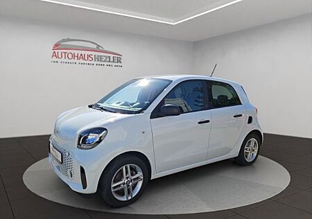 Smart ForFour electric drive EQ Klimaautom DAB SHZ Not