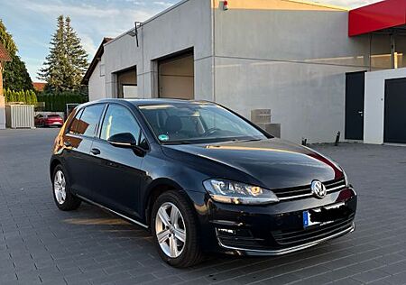 VW Golf Volkswagen 1.4 TSI 92kW BMT Highline