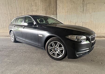 BMW 520 520dTouring #Xenon# Navi#ALU