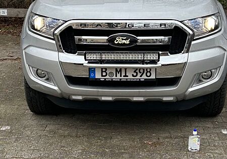 Ford Ranger 2,2 XLT Extra Cab