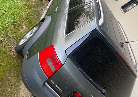 Audi A6 Allroad 2.7T quattro tiptronic -
