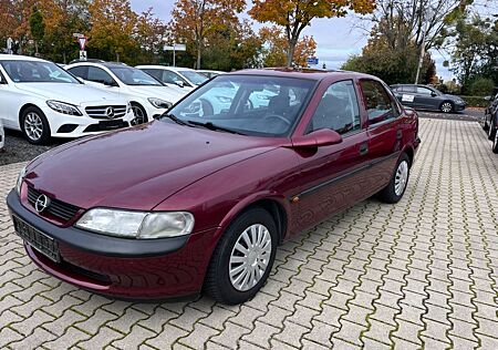 Opel Vectra 1.6 Plus Schiebedach Plus Schiebedach