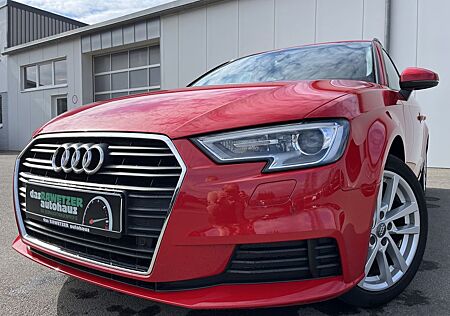 Audi A3 Sportback 30 1.6 TDI S tronic DAB Xenon Navi