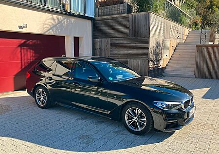 BMW 520d xDrive Touring A -