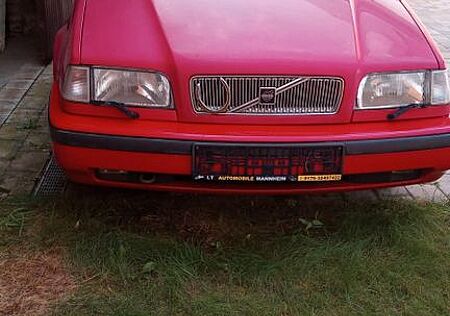 Volvo 440 1.7i Auto -