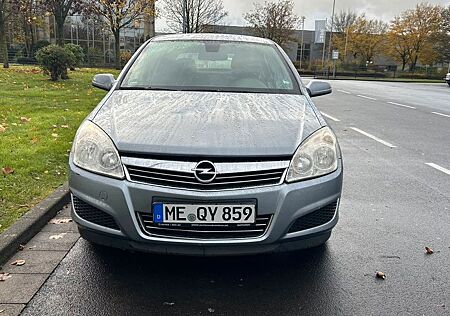 Opel Astra 1.9 CDTI 74kW -