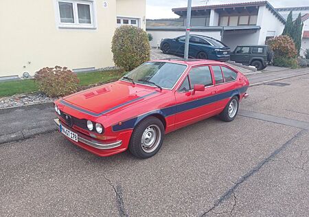 Alfa Romeo GTV ALFETTA 2000