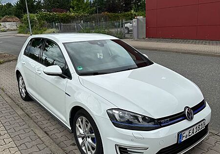 VW Golf Volkswagen 1.4 TSI DSG GTE GTE