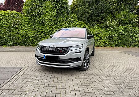 Skoda Kodiaq 2.0 BiTDI SCR DSG 4x4 RS, AHK, 360°, SHZ