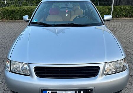 Audi A3 1.6 Ambition
