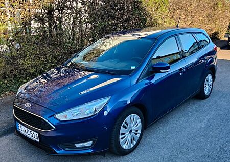 Ford Focus 1,5TDCi 88kW Business Turnier Winter Paket