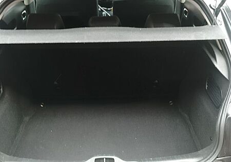 Citroën C4 Cactus BlueHDi 100 Stop&Start Business Cl...