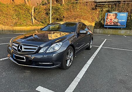 Mercedes-Benz E 250 Coupé CDI /VOLL/TÜV neu/memoryseats/