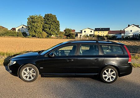 Volvo V70 D3 Black Edition | gepflegt | +Winterreifen