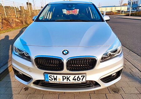 BMW 2er 220d Active Tourer #AHK#LED#SHZ