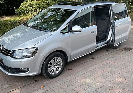 VW Sharan Volkswagen 2.0 TDI SCR DSG Highline Highline