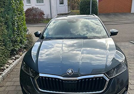 Skoda Octavia 2.0 TDI SCR 110kW DSG FIRST EDIT. CO...