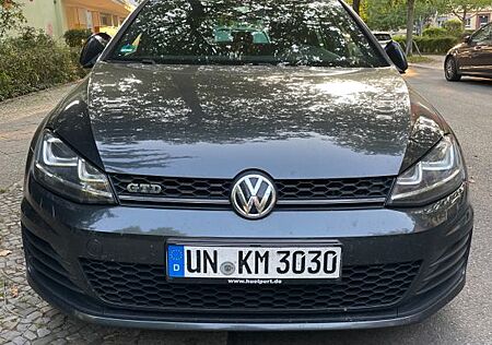 VW Golf Volkswagen 2.0 TDI BMT GTD GTD