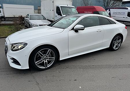 Mercedes-Benz E 220 d Coupe*AMG-Paket*Digital-Tacho*Panorama*