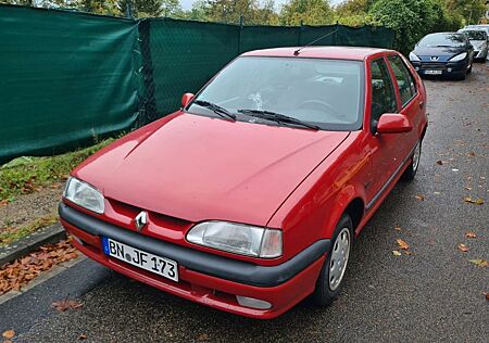 Renault R 19 RT 1.8 RT