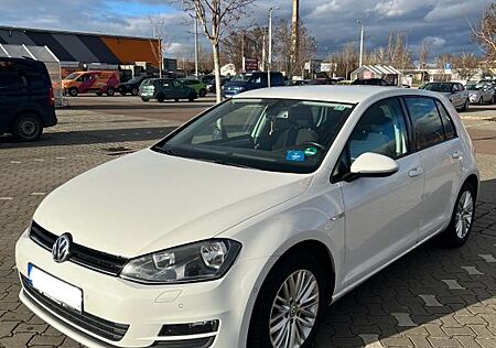 VW Golf Volkswagen 1.6 TDI Trendline BlueMotion Trendline